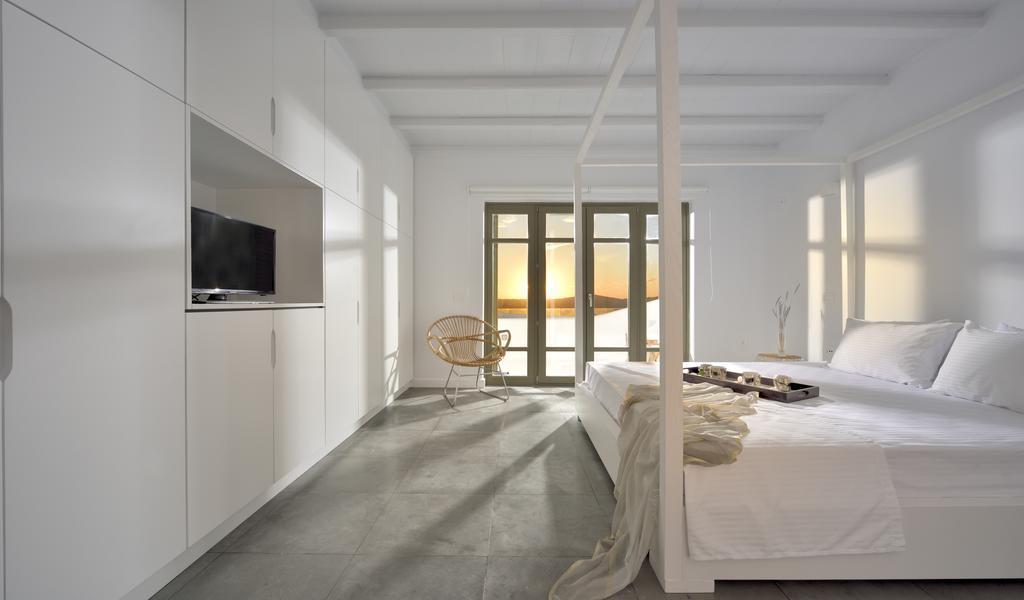 Mykonos Ark